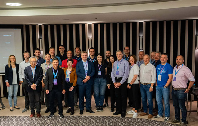 我们专注于认证服务